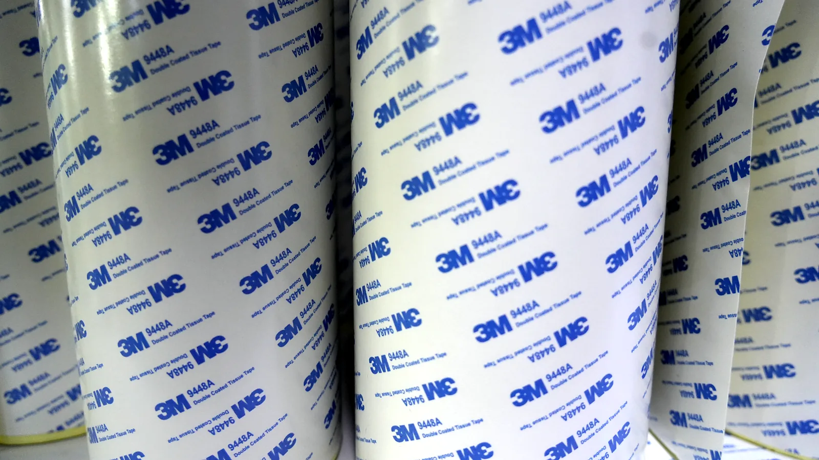 3M pressure-sensitive adhesive material rolls used in interface assembly